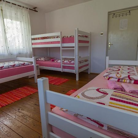 Guest House Konjic Bagian luar foto