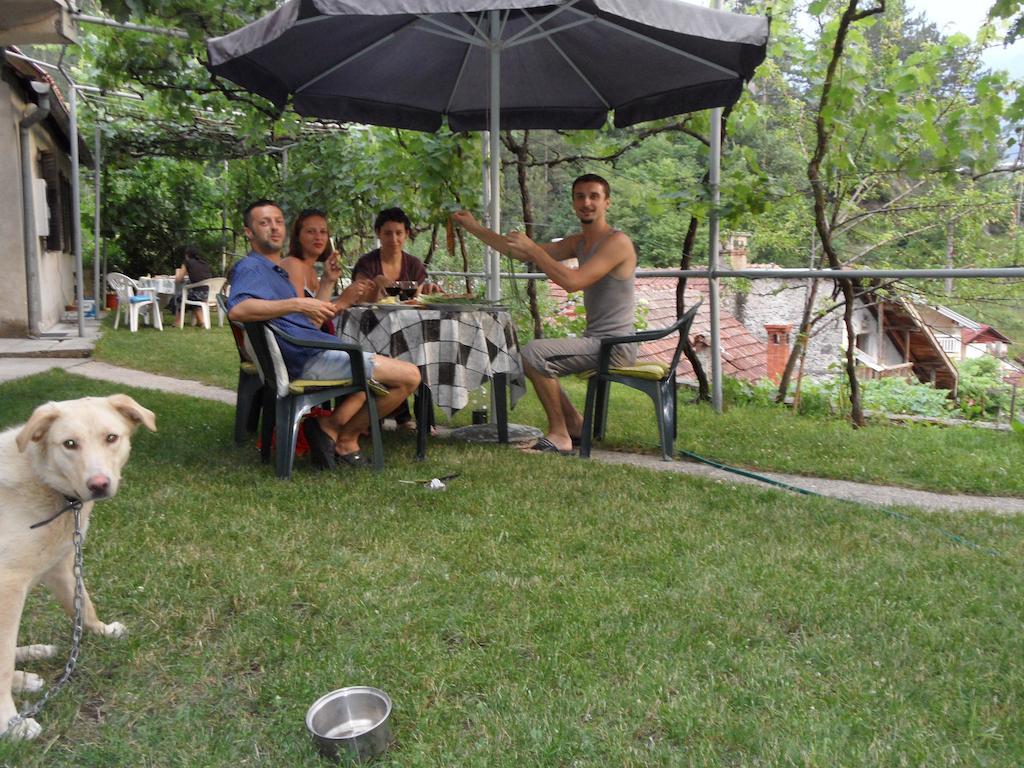 Guest House Konjic Bagian luar foto
