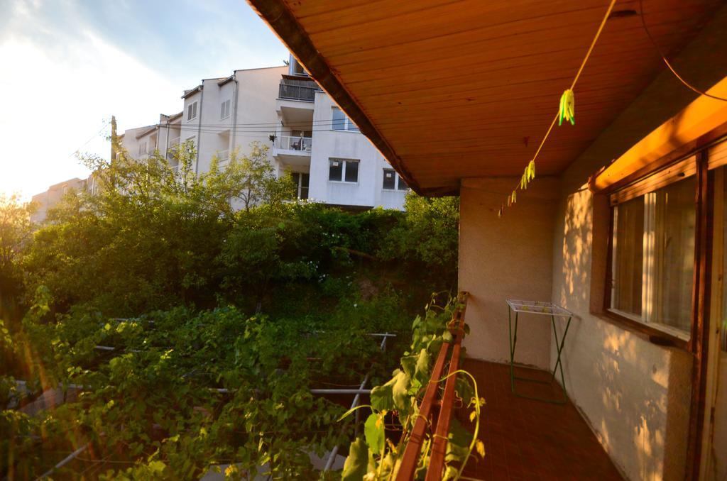 Guest House Konjic Bagian luar foto