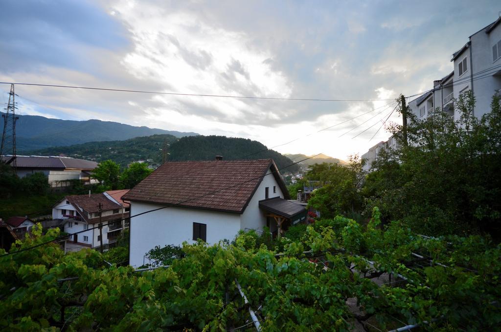 Guest House Konjic Bagian luar foto